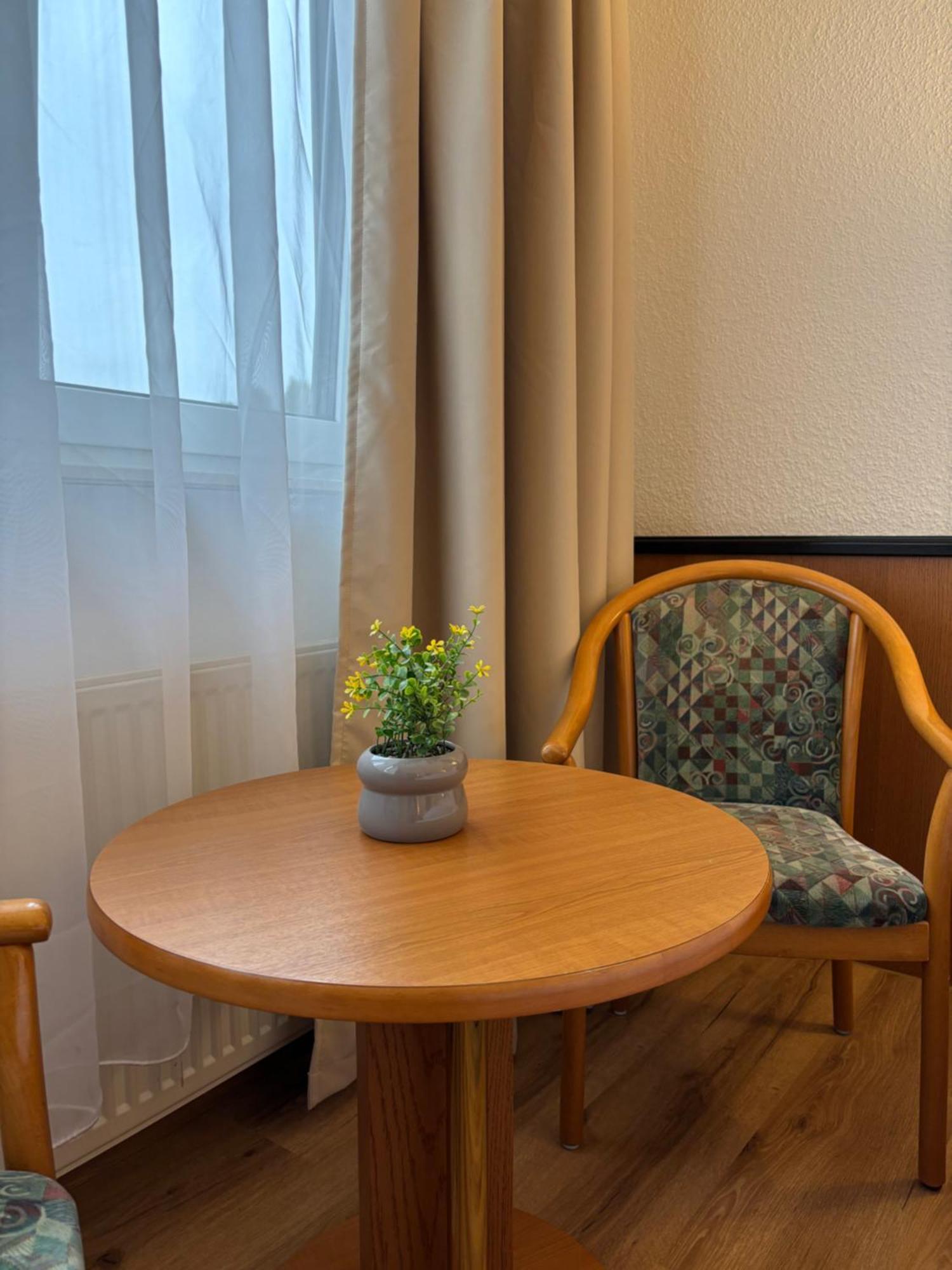E&D Hotel ロートガウ エクステリア 写真