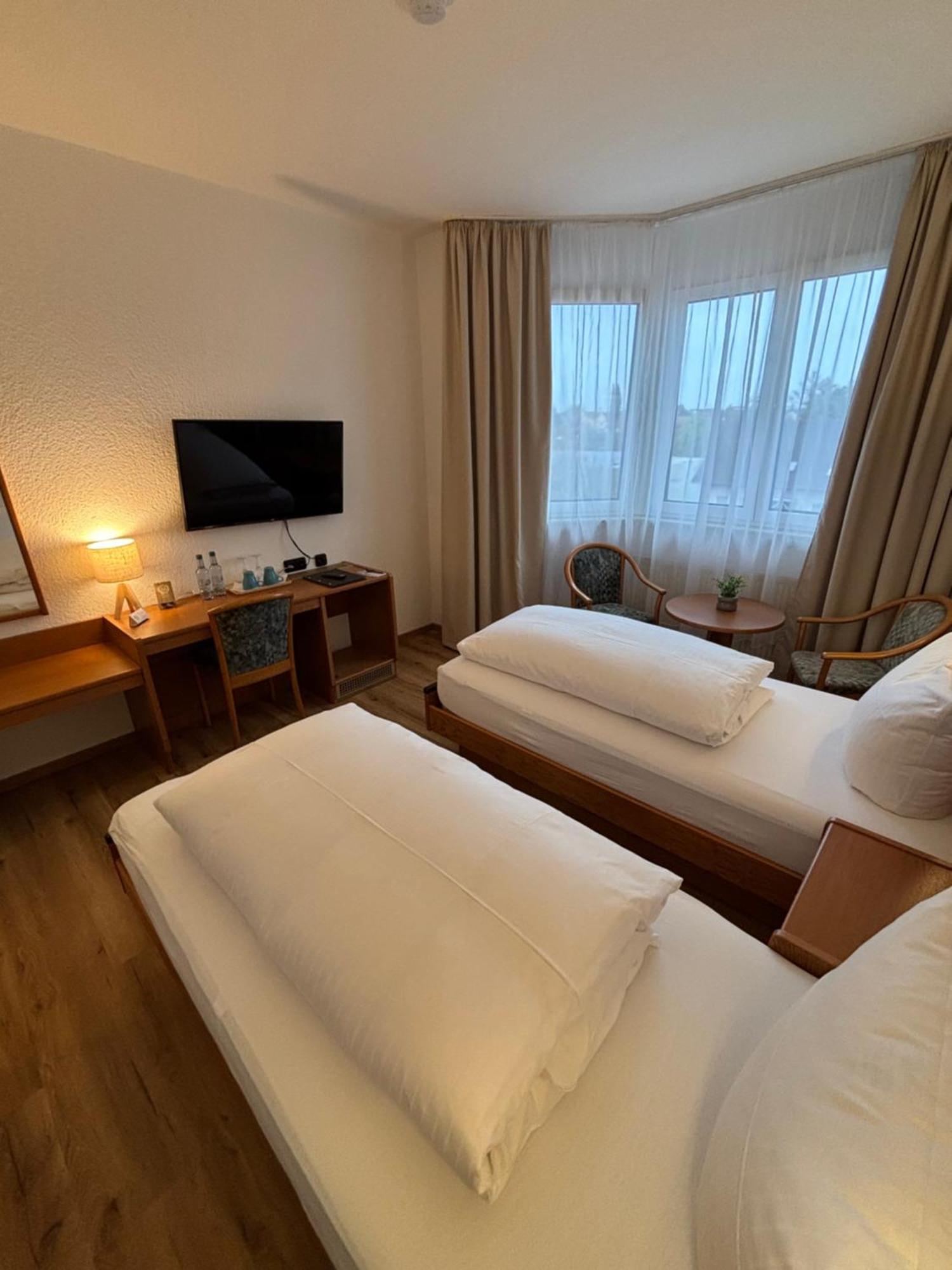 E&D Hotel ロートガウ エクステリア 写真